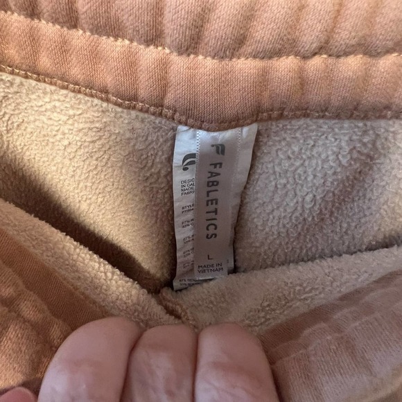 Fabletics Amelia Slim Jogger Sweat Pants Apricot Lg - Picture 3 of 4